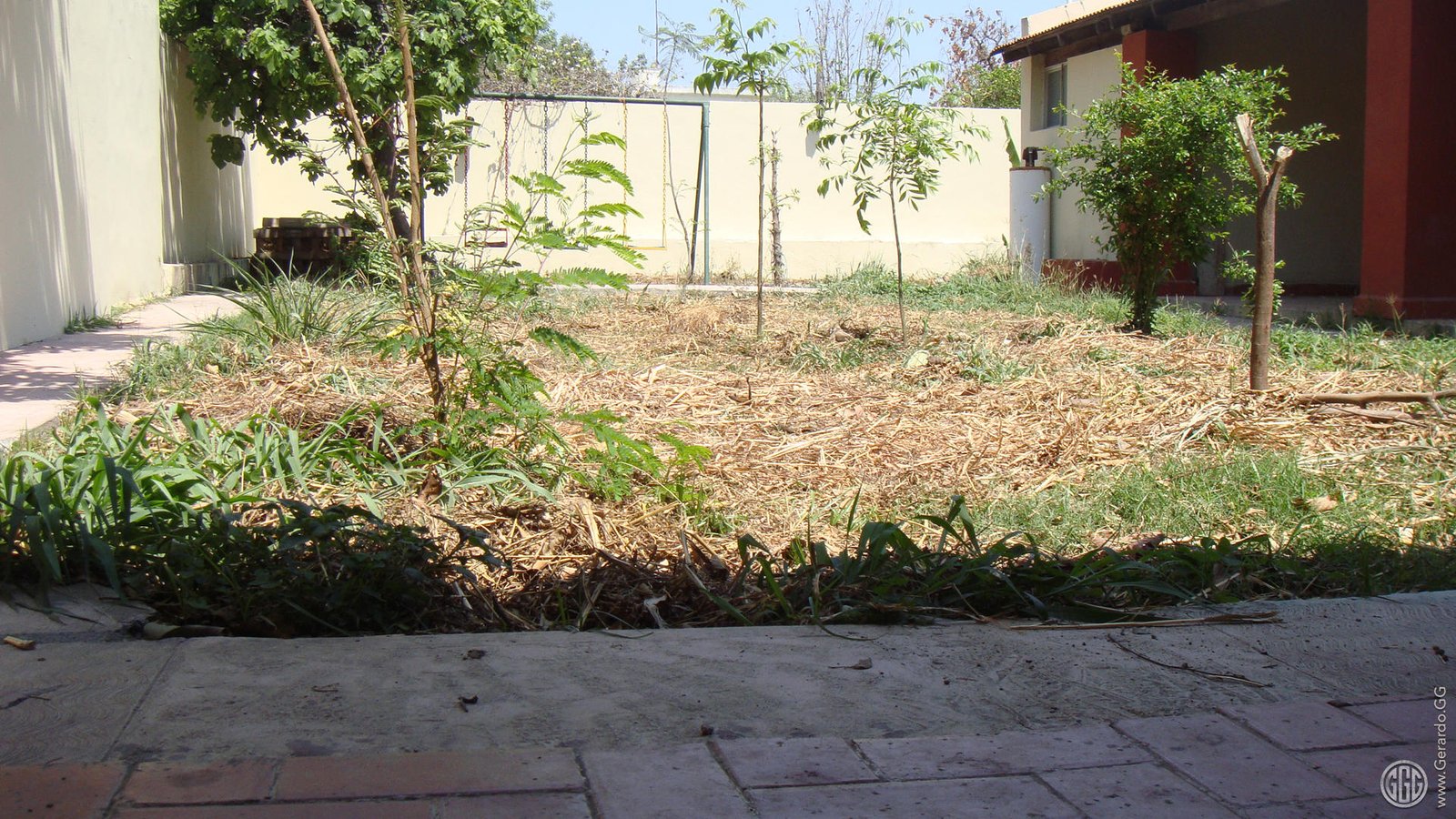 Casa Layra, al inicio